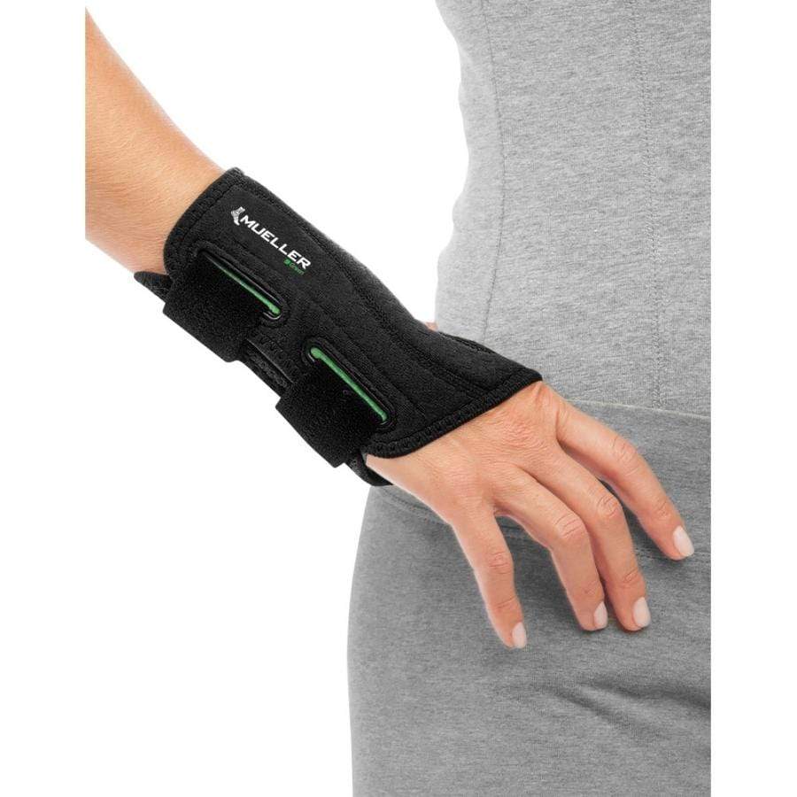 Mueller Breathable Green Fitted Wrist Brace